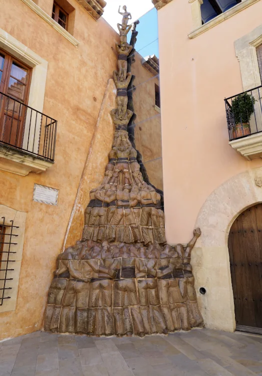Monument El Pilar de Vuit d'Altafulla